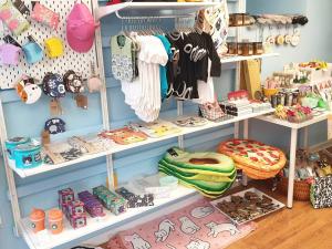 Cat boutique hotsell near me