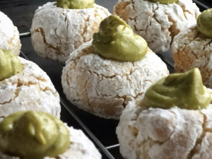 Pistachio pastries