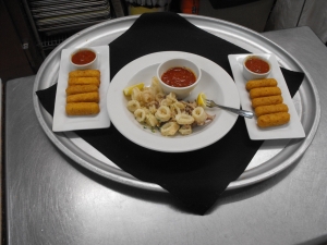 Calamari and mozarella sticks