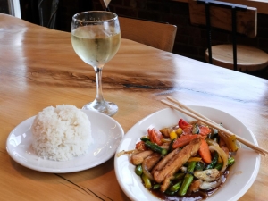 Stirfry and a drink