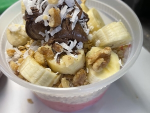 Banana and peanut butter bowl