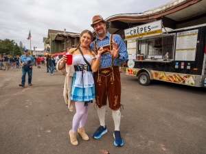 couple at oktoberfest